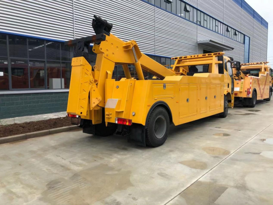 解放J6拖吊聯體黃牌清障車