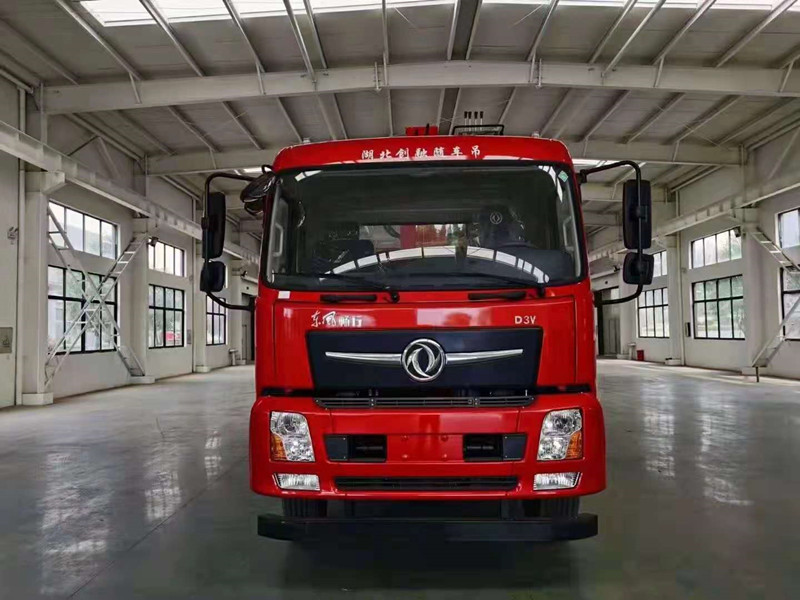 東風(fēng)暢行D3V單橋隨車吊